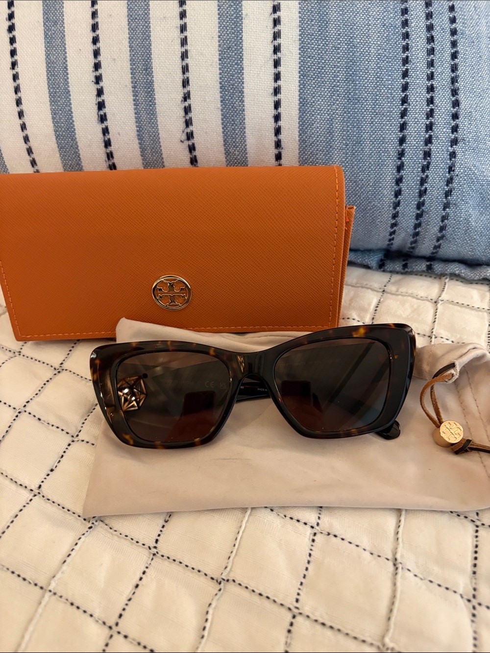 Tory Burch Tortoiseshell Cat-Eye Sunglasses with Orange Case
